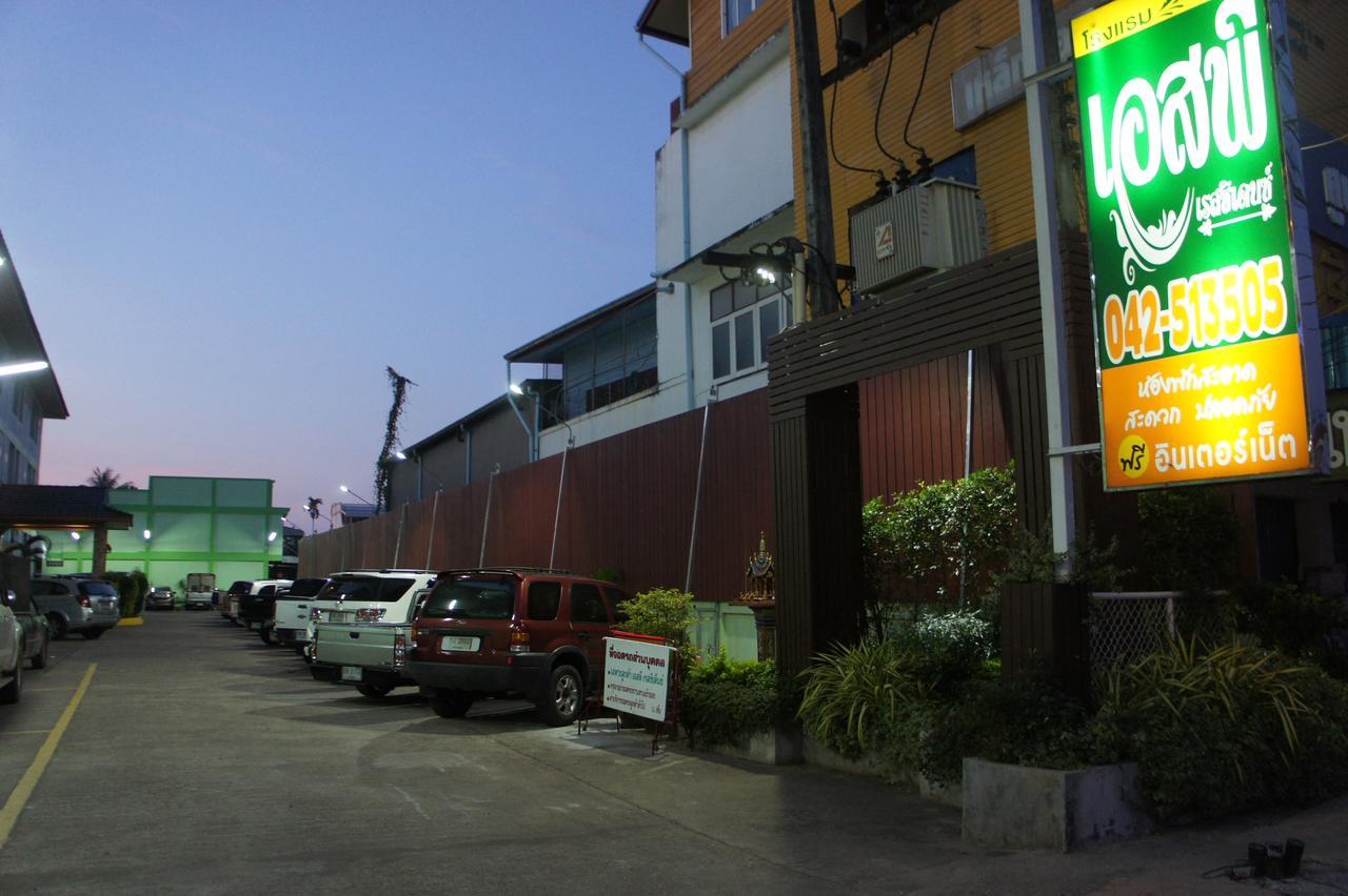 Sp酒店 那空拍侬府 客房 照片